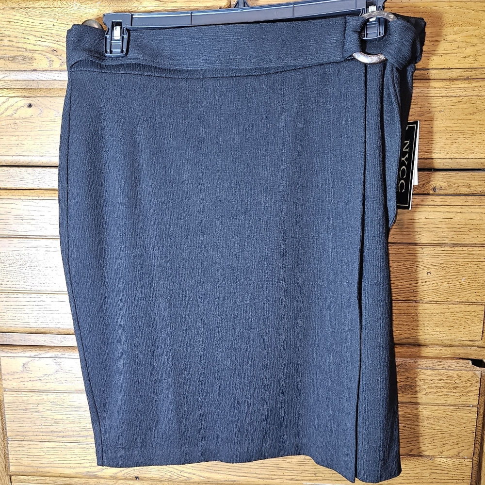 📌 - NYCC - NEW YORK CLOTHING CO. BLACK Skirt NWT Size Large